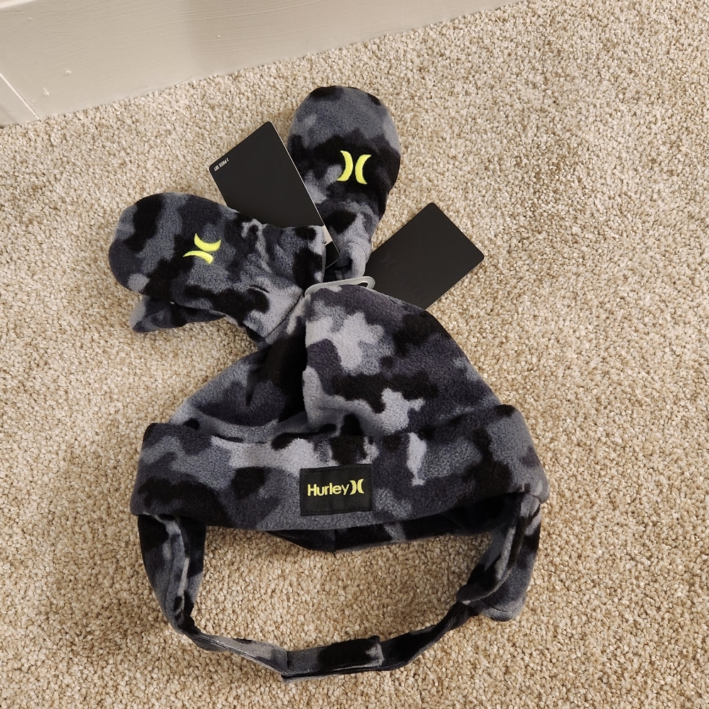 NWT Toddler Boys Grey Camo Hurley 2pc Set Includes Hat and Gloves